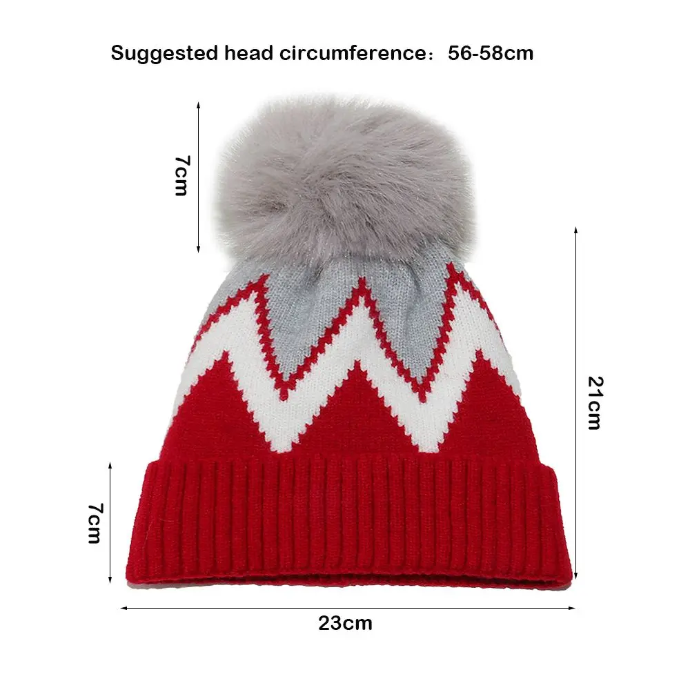 Милая Шапка-бини смешанных цветов с помпоном из искусственного меха вязаная