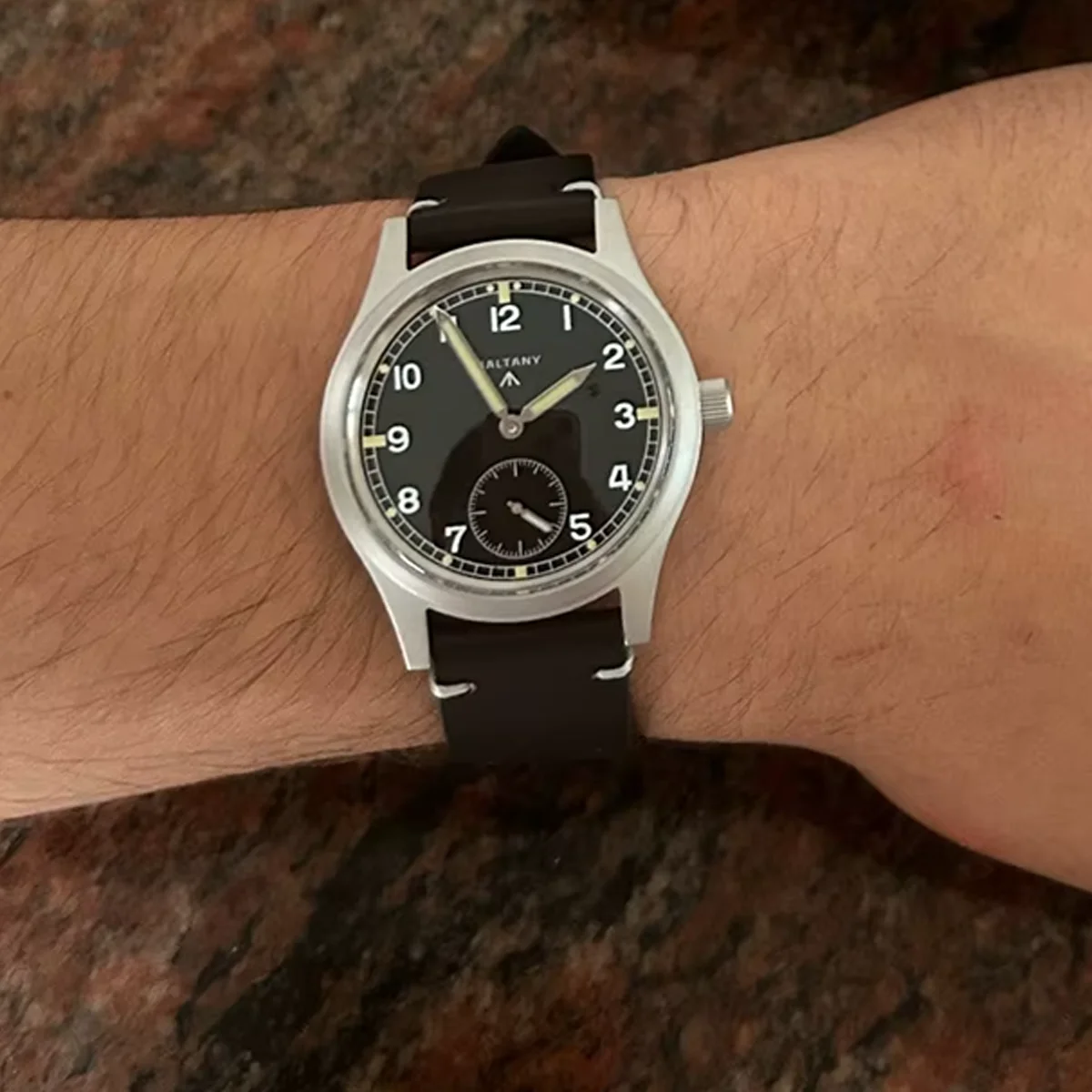 Мужские кварцевые часы Baltany Retro 2025 36 мм