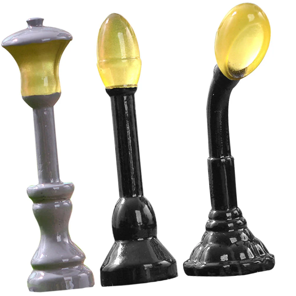 

9 Pcs Park Scene Layout Props Railway Street Light Model Tiny House Decor Crafts Mini Decorative Fake Resin Small Lamps