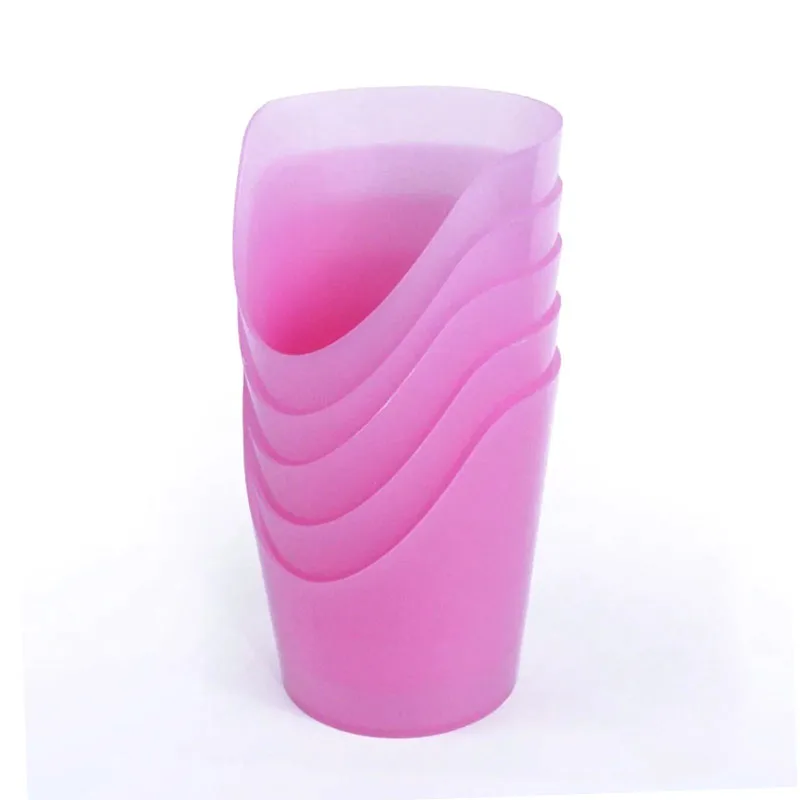 Фото Кружка Flexi Nosey Cut-Out Cup розового цвета, 1 унция, маленькая, для животных с ограниченной подвижностью шеи или трудностями при питье. №4