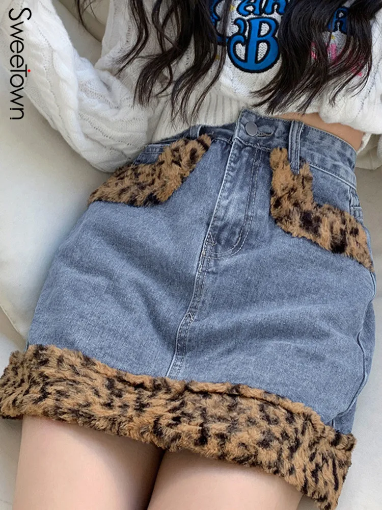 

Sweetown Korean Fashion High Waist Denim Mini Skirt Leopard Trim Cute Y2K Fall Outfits Womens Streetwear Preppy A Line Skirts