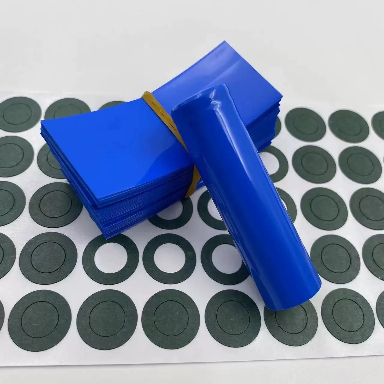 

100 шт. 21700 аккумуляторная пленка, термоусадочная трубка + 100 шт., кольца из ячменной бумаги, термоусадочная изолированная кожа, ПВХ-лента, крышка трубы