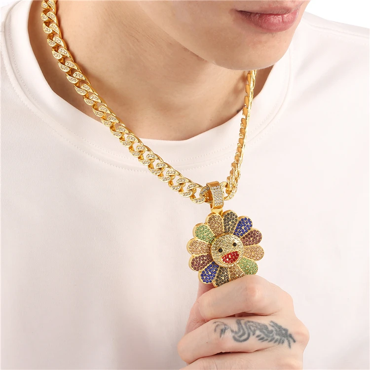 

Latest Design 18k Gold Plated Rotatable Sunflower Necklace Cute Smile Face Pendant Iced Out Micro Cubic Zircon Cuban Chain