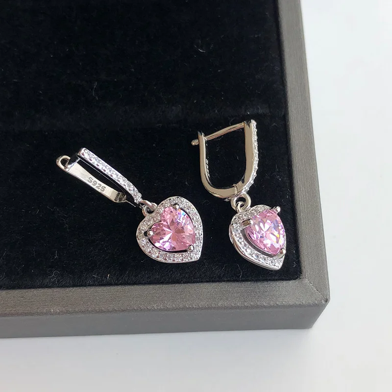 

S925 Sterling Silver Pink Love Ear Buckle Female Ins Qinshui Mesh Red Same Style Diamond Earrings E915L