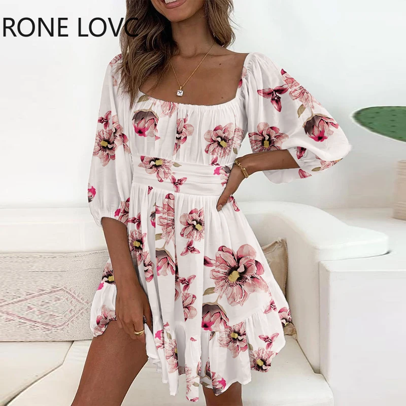 

Женское платье-трапеция мини с цветочным принтом, рукавами-фонариками и оборками на подоле