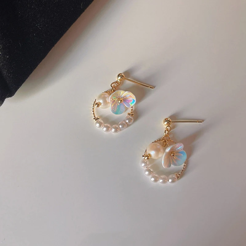 

Fashion Silver 925 Flower Stud Earrings Inlaid Little Pearl Round Earring For Women Wedding Party Jewelry