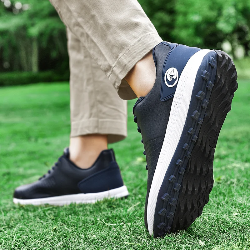 Professional Golf Shoes Men's Large 40-47 Golf Shoes Men's Grass Walking Shoes Golf Players' Luxury Sports Shoes