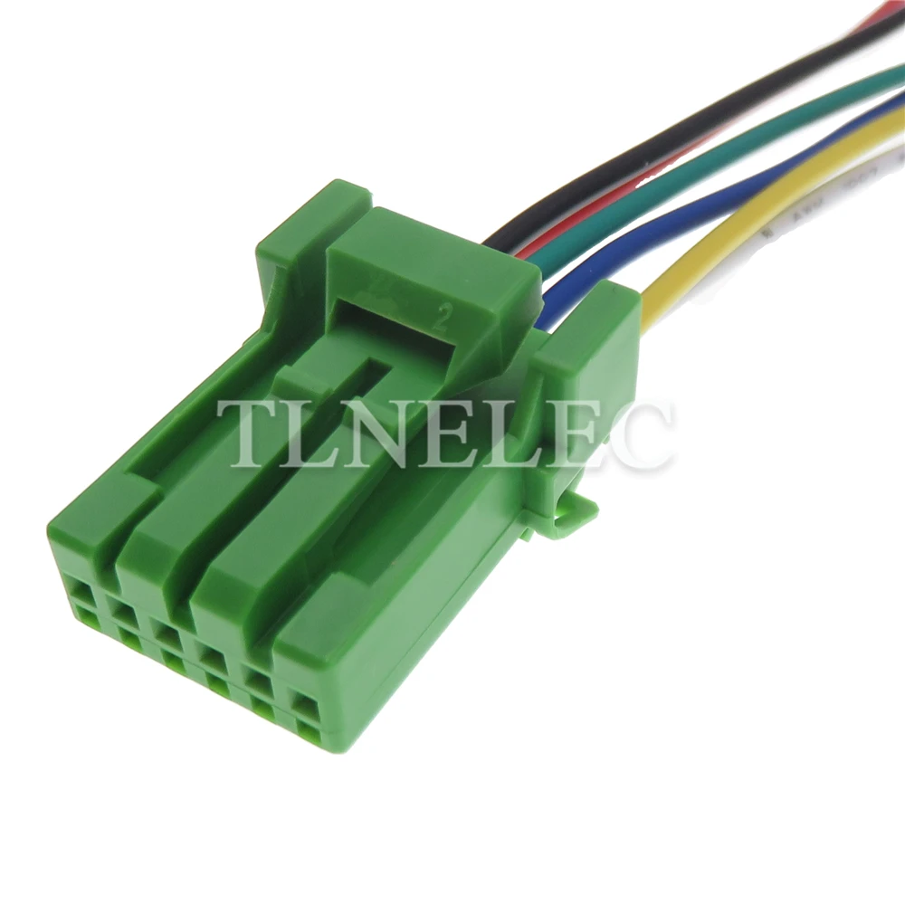 

Автомобильный разъем 6 контактов IL-AG5-6S-S3CI IL-AG5-6P-S3CI
