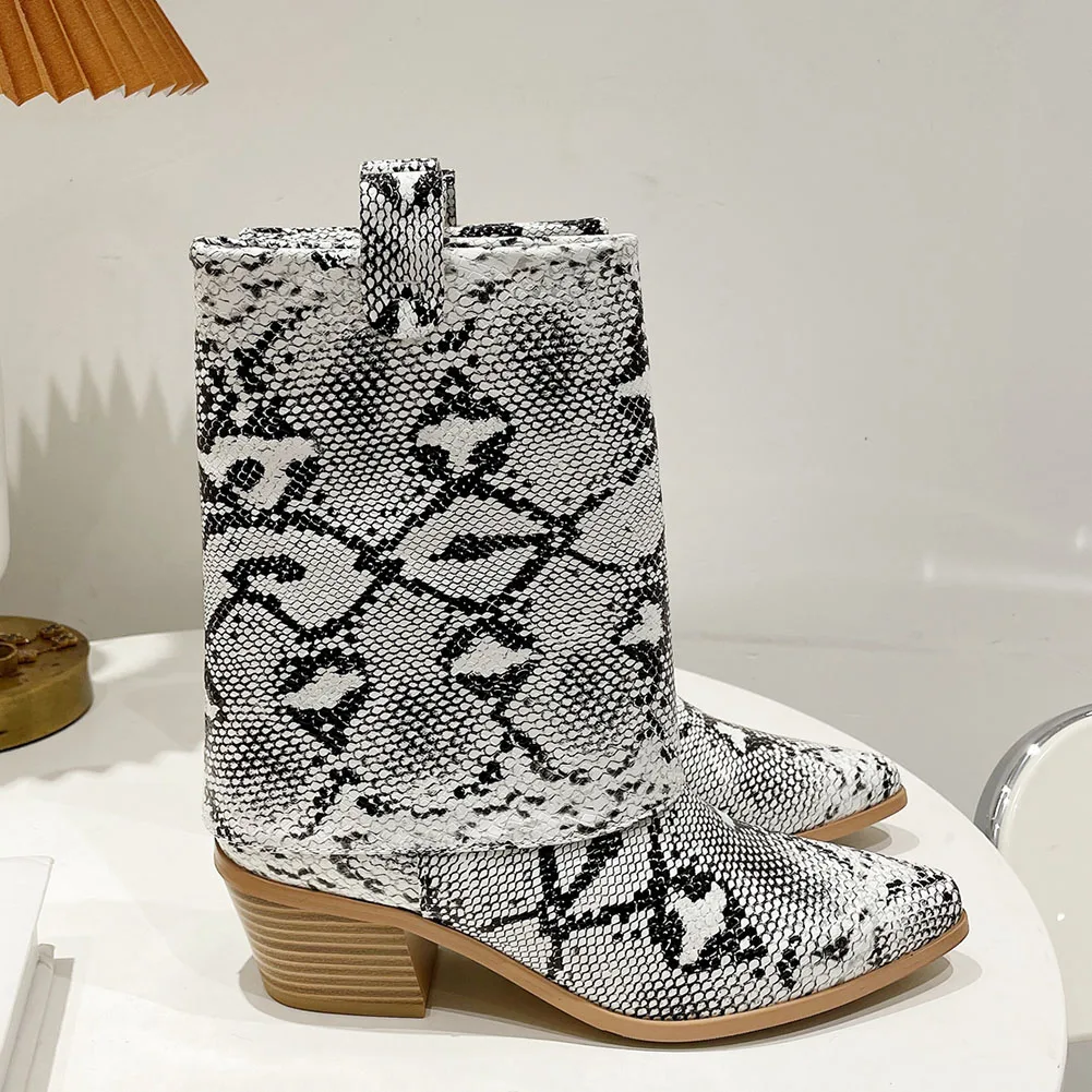 

Женские ковбойские ботинки со змеиным принтом, винтажные ковбойские ботинки в стиле ретро на квадратном каблуке, 2023