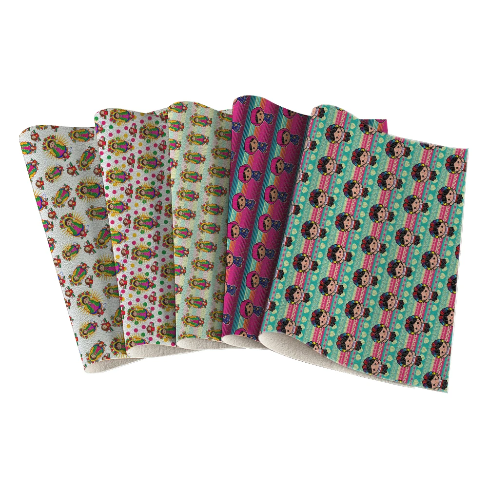 Лист ткани из искусственной кожи мексиканского цвета с принтом персонажа для