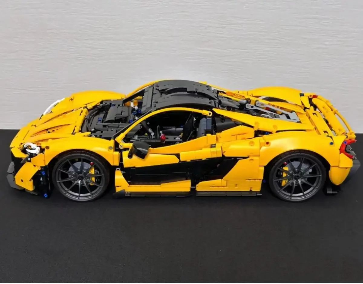 В наличии Новые 3893 шт. Технические строительные блоки P1 совместимые 42172 Moc Bricks