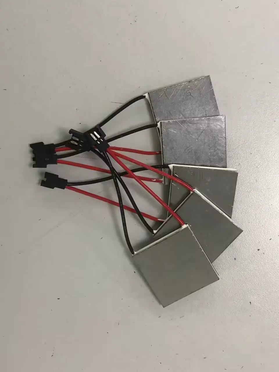 

Термоэлектрический генератор TEG 12730 Сейбека