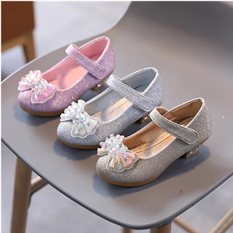 

Детская обувь на высоком каблуке, детская кожаная обувь принцессы для девочек, блестящие Мокасины с бантом-бабочкой
