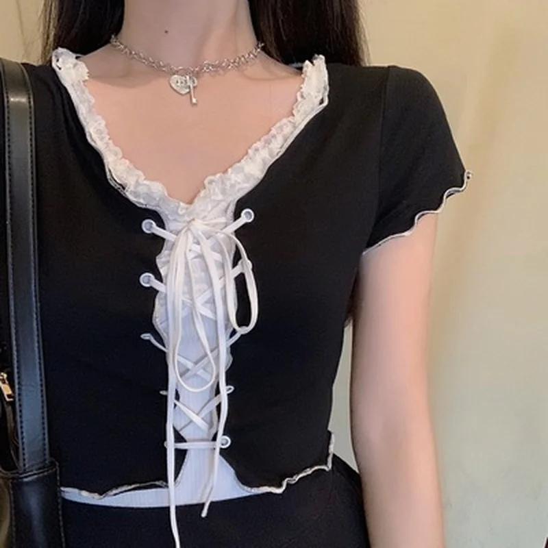 

Dark Academia Vintage Gothic Sexy Camis Black Mall Goth Punk Lace Patchwork Women Emo Crop Tops Backless Alternative Tee Bandage