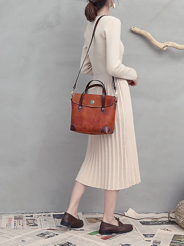 

Women's Bag Retro British Bag Cover Handbag Leather Shoulder Diagonal Bags 2023 Large Capacity Casual Niche Handmade Leather