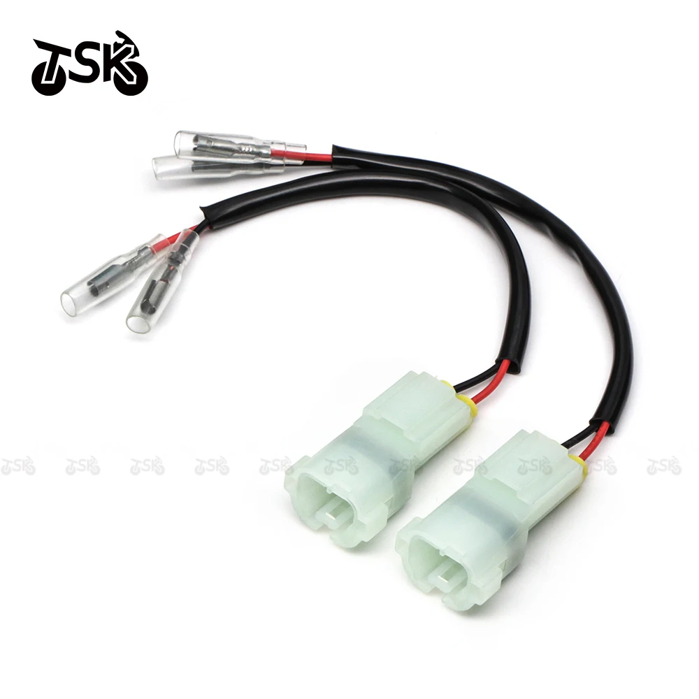 

Universal Turn Signal Connector 2 Power Cord Motorcycle Front Fog Lamp Marking Line Light Plug Connector Adapter Tail Accessorie