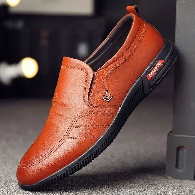 

Men's Leather Shoes Breathable Korean Version Business British Shoes for Men Soft Bottom Casual Shoes Work Shoes Tenis Masculino