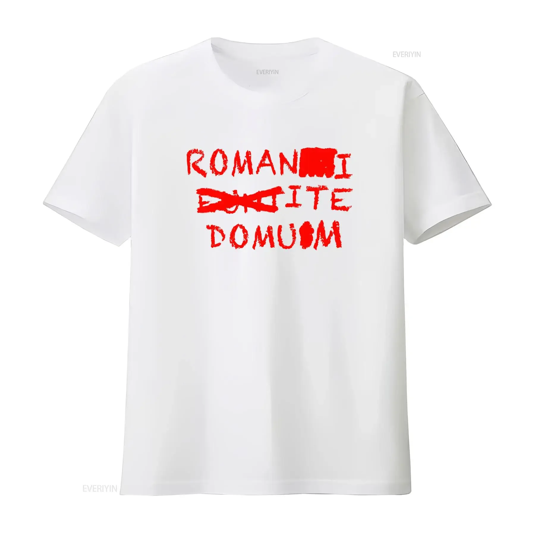 Фото Мужская повседневная футболка Romani Ite Domum черного цвета с текстом на румынском языке красным шрифтом, из дышащего хлопка, стандартного кроя, с винтажным воротником. №4