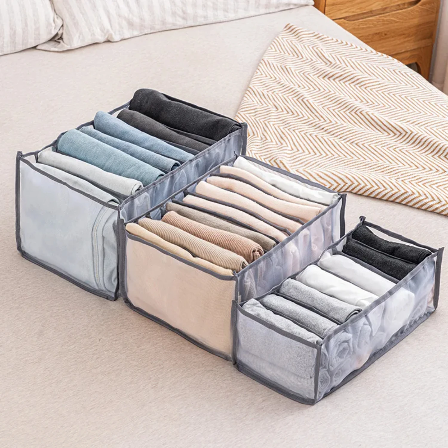 24 Gird Socks Box Underwear Bra Organizer Collapsible Cabinet Separator Drawers Wardrobe Clothes
