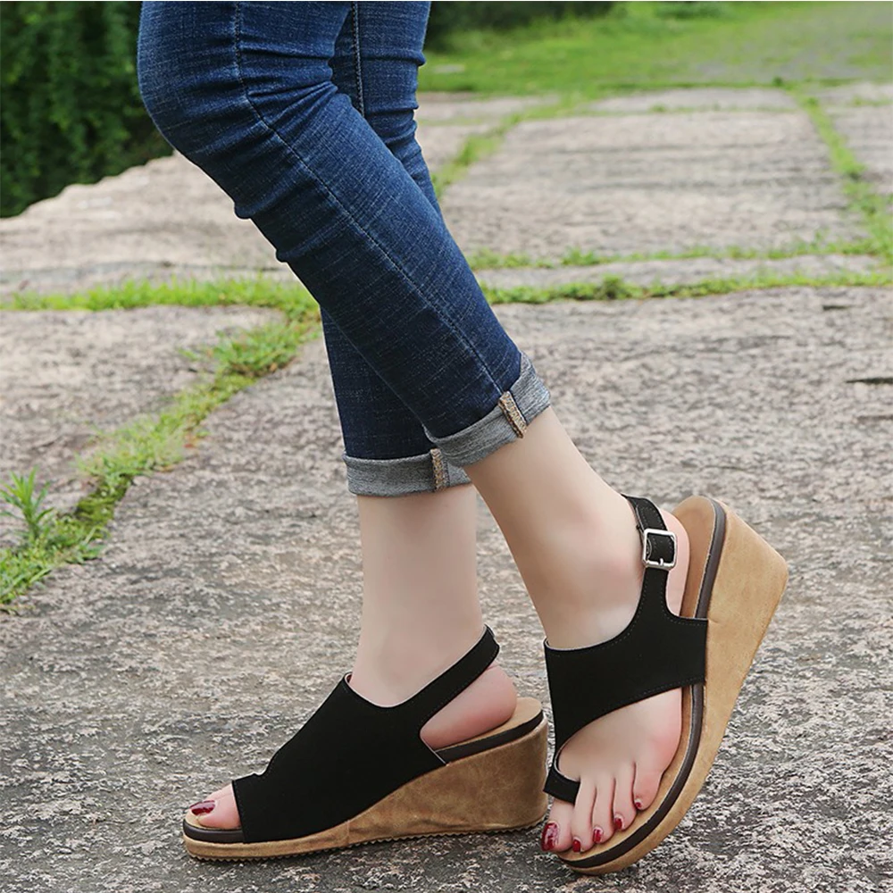 

2022 Women Comfy Plain Shoes wedge heel Ladies Casual Big Toe Foot Correction Sandals Orthopedic Bunion Corrector Flip Flop