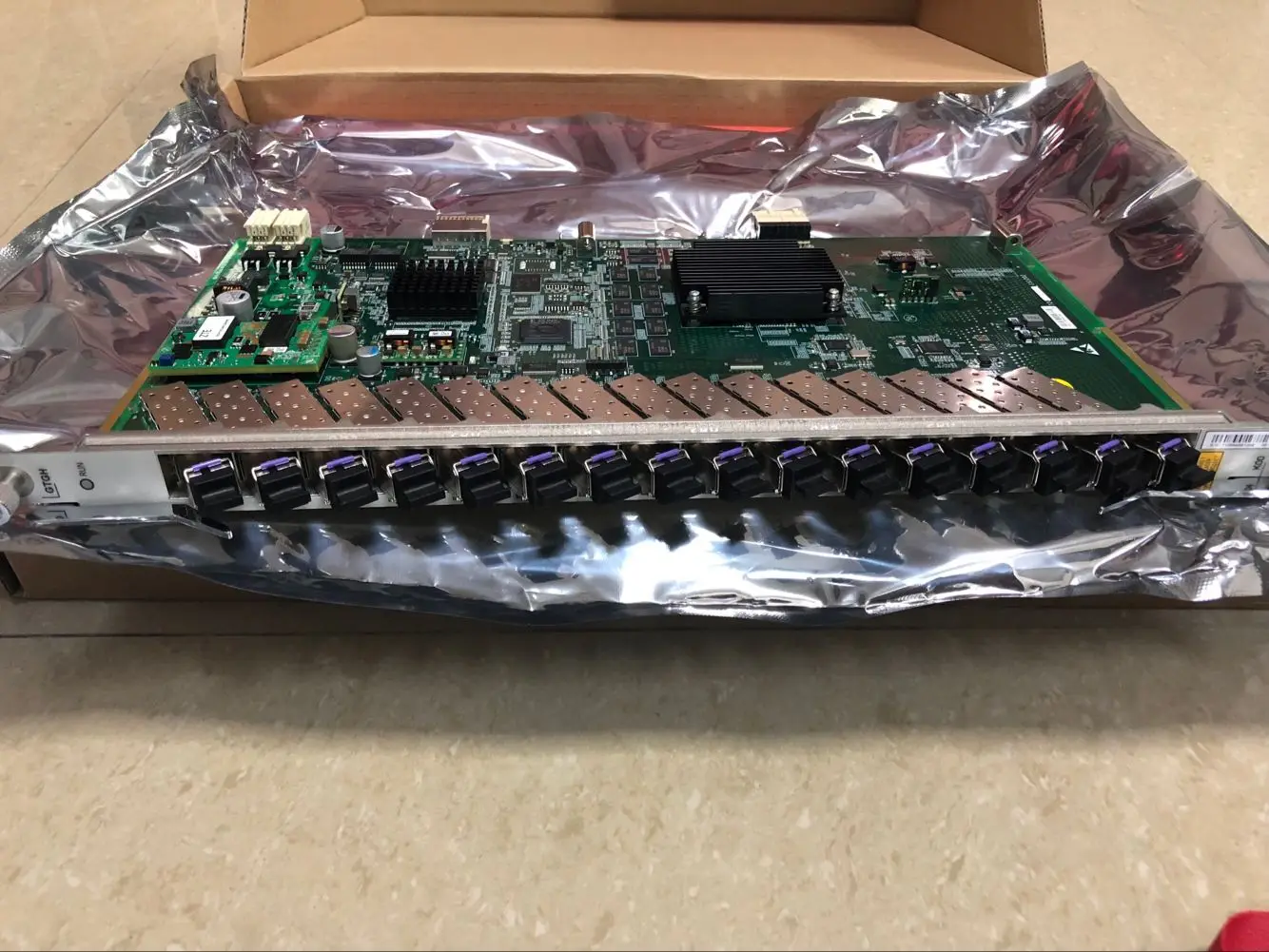 ZTE 16 портов GPON плата GTGHK C + GTGH ZXA10 C300/C320 Оптический линейный терминал 10G gpon olt - купить