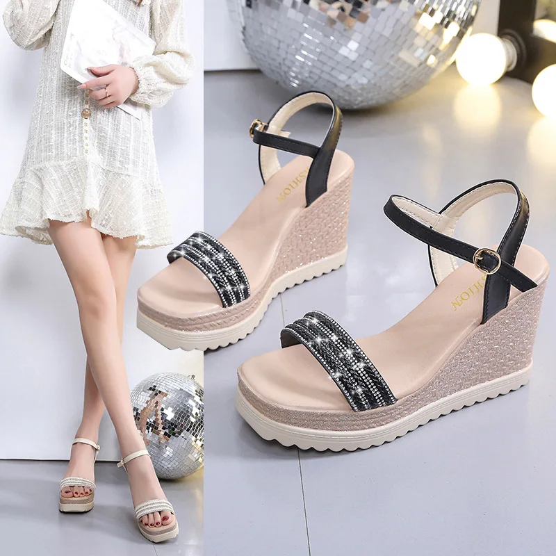 Breathable Buckle Strap Female Sandal Women's Low Shoes Clear Heels Large Size Open Toe 2023 Summer Clogs Wedge Girls Low-heeled