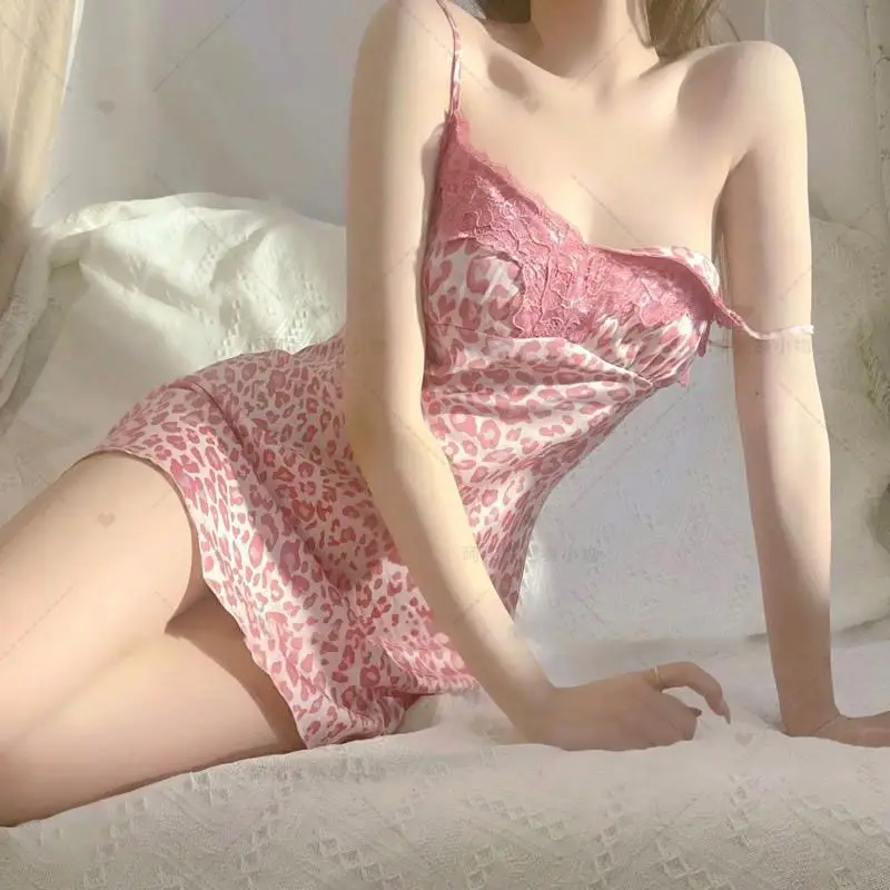 

Пикантная женская ночная рубашка, комбинированная Пижама, пижама, Корейская женская одежда для сна, необычная ночная рубашка с открытой грудью, женская сексуальная одежда