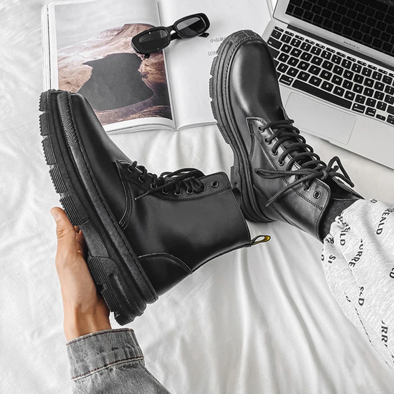 

Men Winter Snow Boots Waterproof Sports Shoes Super Warm Male Sneakers Wear-resistant Man Boots Outdoor Hiking Boots Work Shoes