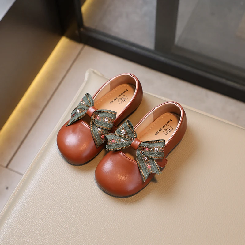 

Kids Shoes Girls Casual Shoes Bow Versatile Simple Round-toe 2023 Spring Summer New Princess Leather Shoes Drop Shipping Simple