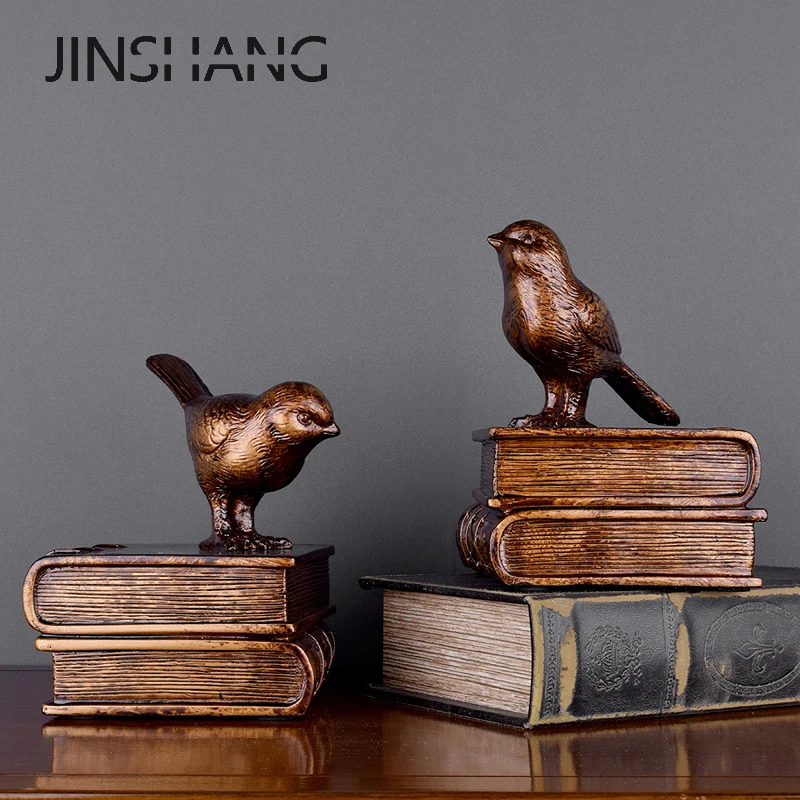 Готические птичьи подставки для книг