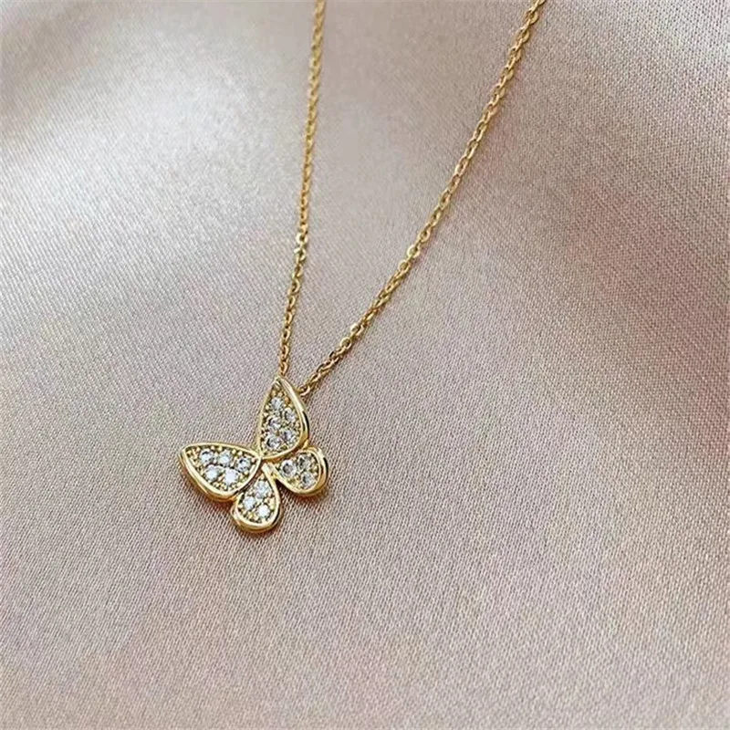 

2022 New Korean Fashion Crystal Butterfly Pendant Necklace for Women Luxury Designer Chain Jewelry Kpop Choker Personalized Gift