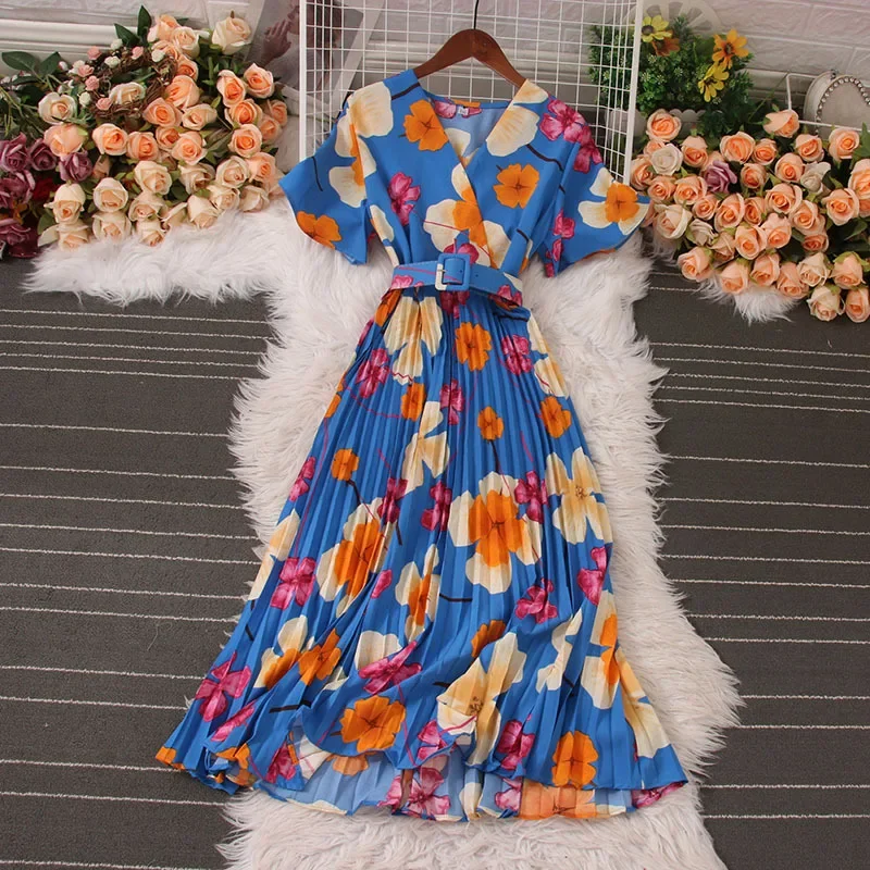 Платье для отдыха на море Super Goddess женская летняя новая стильная плиссированная