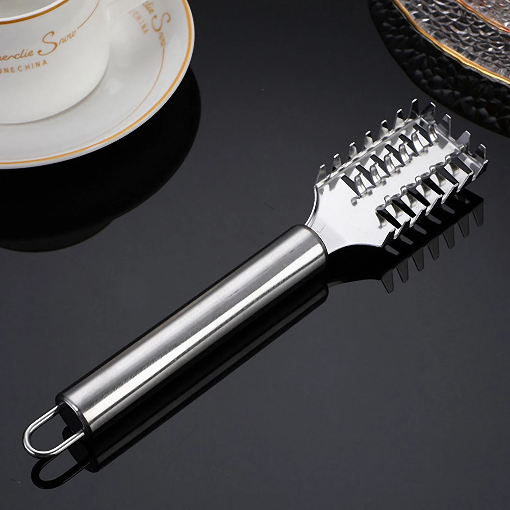 

Fish Scale Remover Stainless Steel Graters Fast Manual Fish Scale Planer Brush Scraper Cleaning Peeler Kitchen Accessories