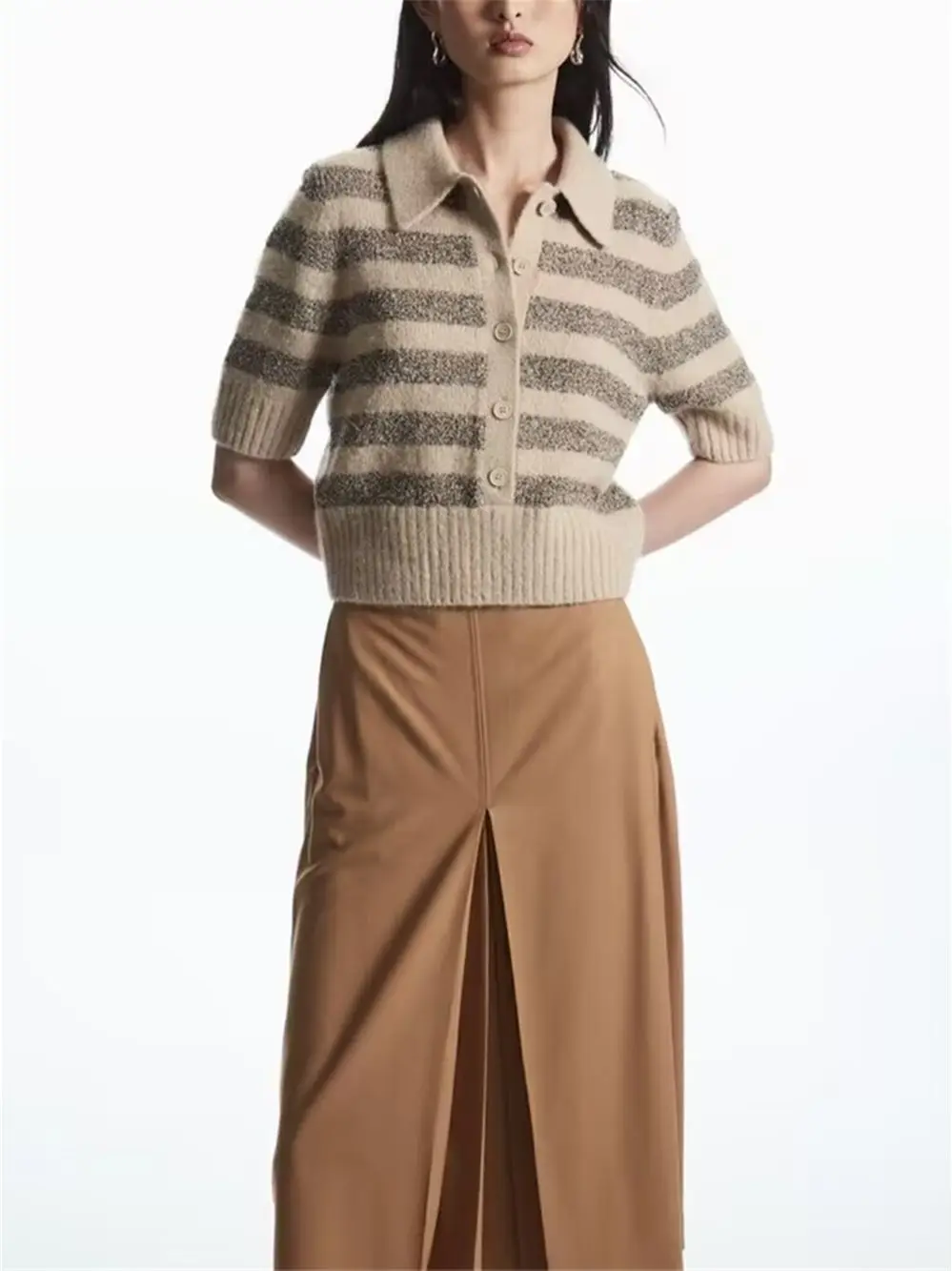 

2023 Early Spring Women Turn-Down Collar Stripe Sweater New Ladies Short Sleeve Knitted Pullover Tops All-Match