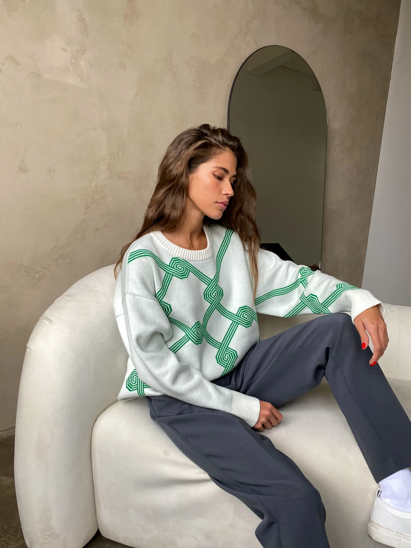 

2022 New Knitwear Geometric Jacquard Mid-length Sweater