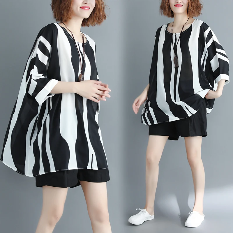 

Striped Women's Medium Long Loose Bat Short Sleeved Chiffon Shirt Women's Slim Top Fashion