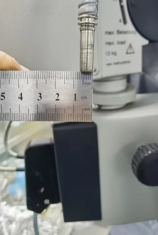 Медицинская хирургия диаметром 8 мм x 2200 подходит для интерфейса Zeiss холодный