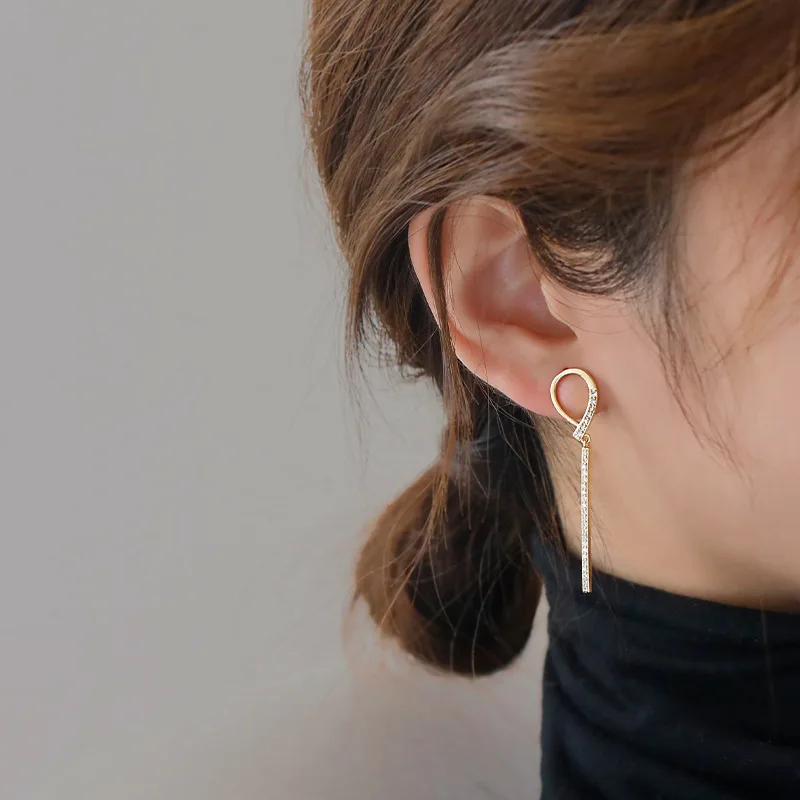 

Simple Long Crystal Zircon Tassel Dangle Earrings for Women Rhinestone Geometry Drop Earrings Wedding Party Jewelry Gift