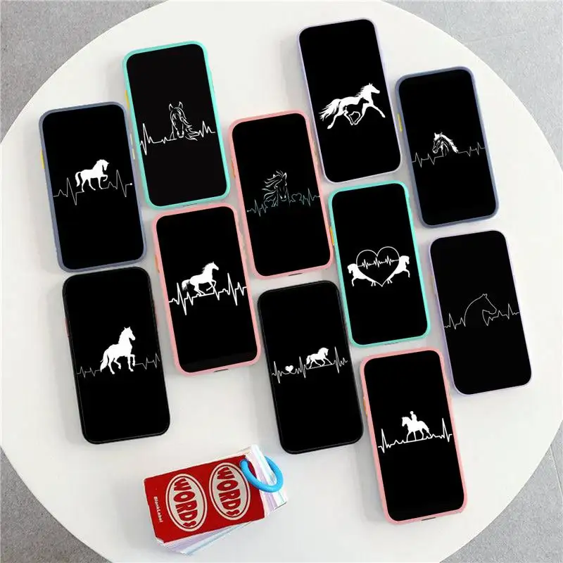 

Horse Heartbeat Phone Case for iPhone X XR XS 7 8 Plus 11 12 13 pro MAX 13mini Translucent Matte Case