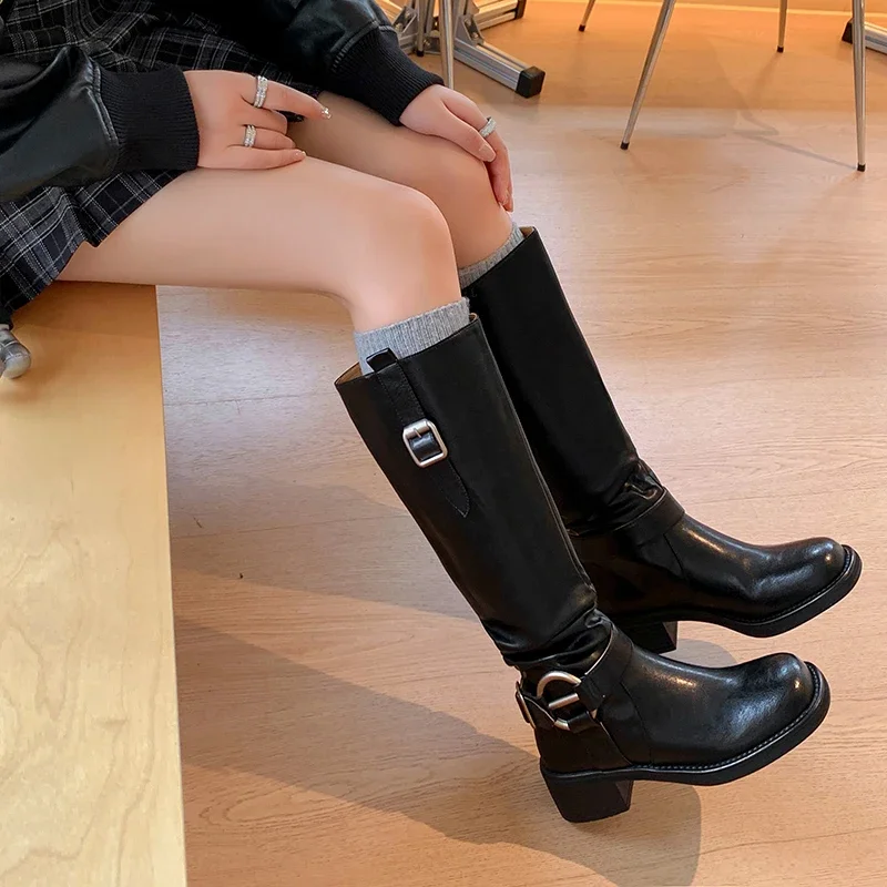 Винтажные ковбойские сапоги в британском стиле с металлической пряжкой на ремне