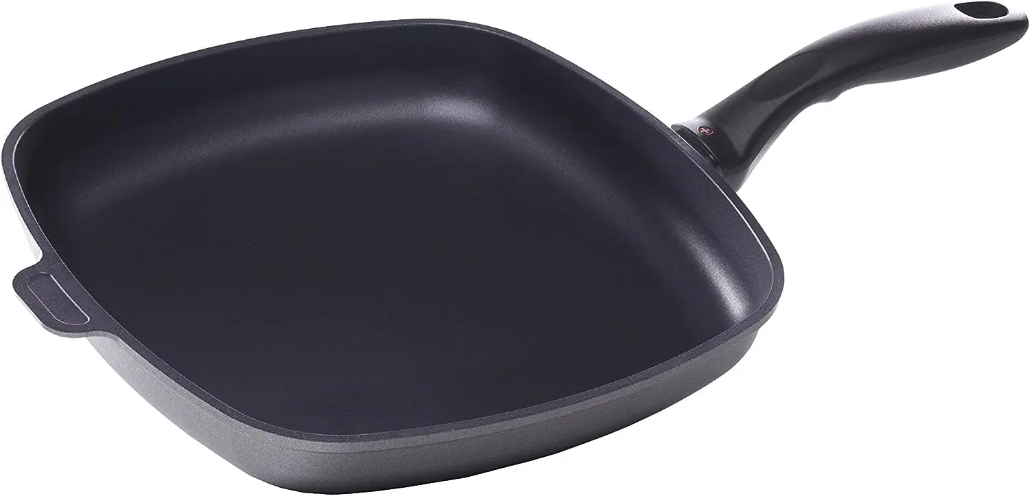 

x 11" Square Fry Pan HD Nonstick Diamond Coated Aluminum Square Fry Pan Dishwasher Safe and Oven Safe Grey