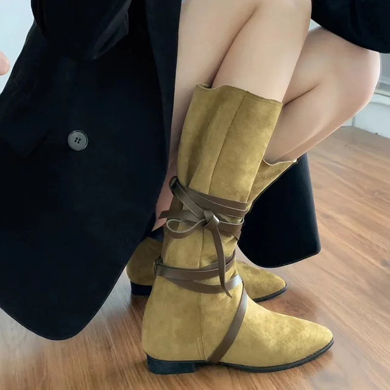 

Сапоги женские замшевые с перекрестными лямками, сапоги до середины икры, без застежки, на плоской подошве, в римском стиле, черные, В рыцарс...