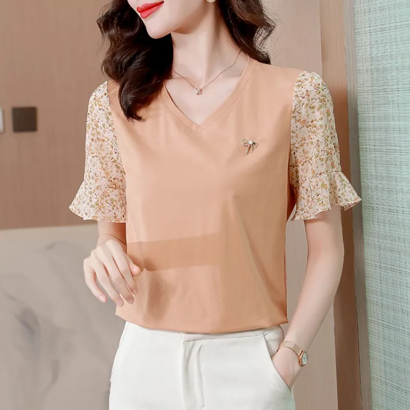 

Женская шифоновая футболка с V-образным вырезом и рукавом-бабочкой