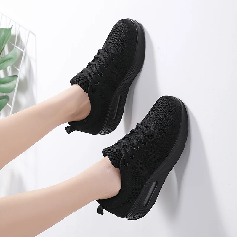 

Женские сетчатые кроссовки, дышащая Уличная обувь на шнуровке, на толстой подошве, повседневная обувь на танкетке