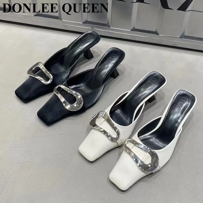 

Брендовые женские шлепанцы, модная обувь с квадратным носком, мюли, весна 2023, туфли-лодочки для классической обуви, уличные сандалии с металлическим украшением, женские сандалии