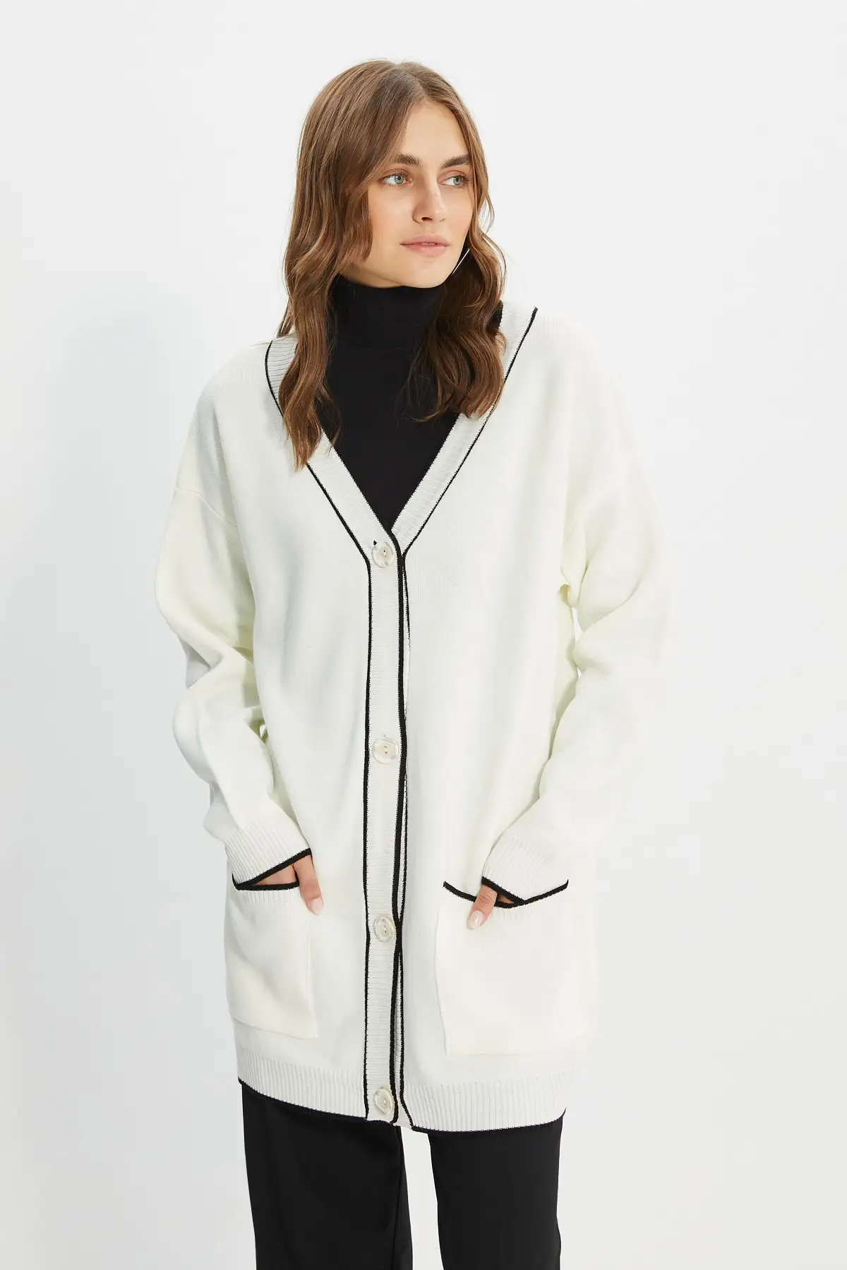 

Trendyol Knitwear Cardigan TCTAW22TH0014