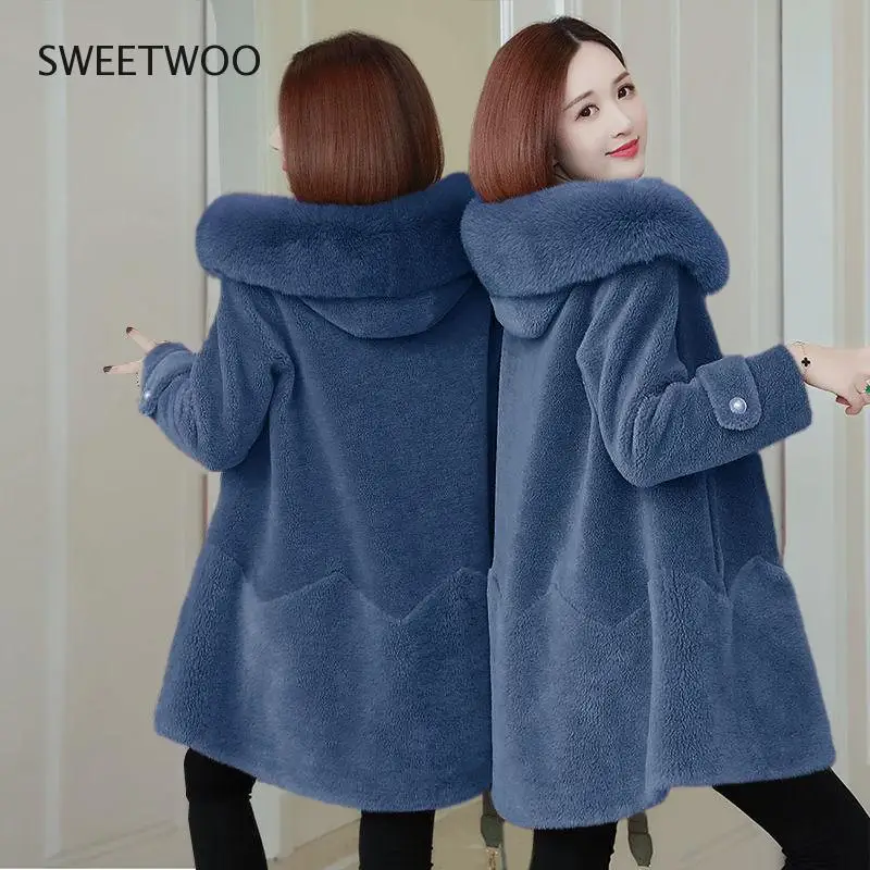 Women 2021 Winter Hooded Real Fur Coat Female Natural Sheep Sheared Fur Jacket Lady Warm Thick Fur Collar Oversize Outwear Slim