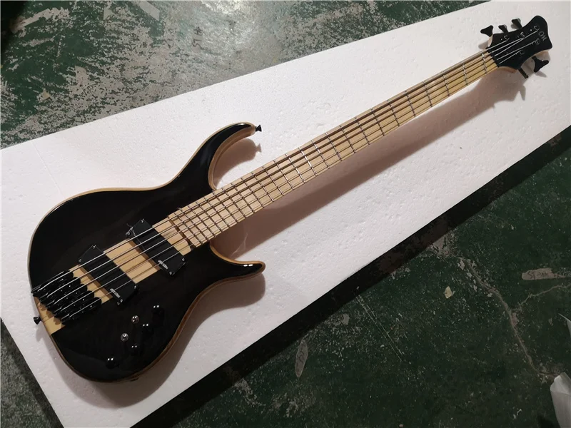 

Chinese guitar factory custom new Whole body 5 string solid wood electric bass Active pickups 62