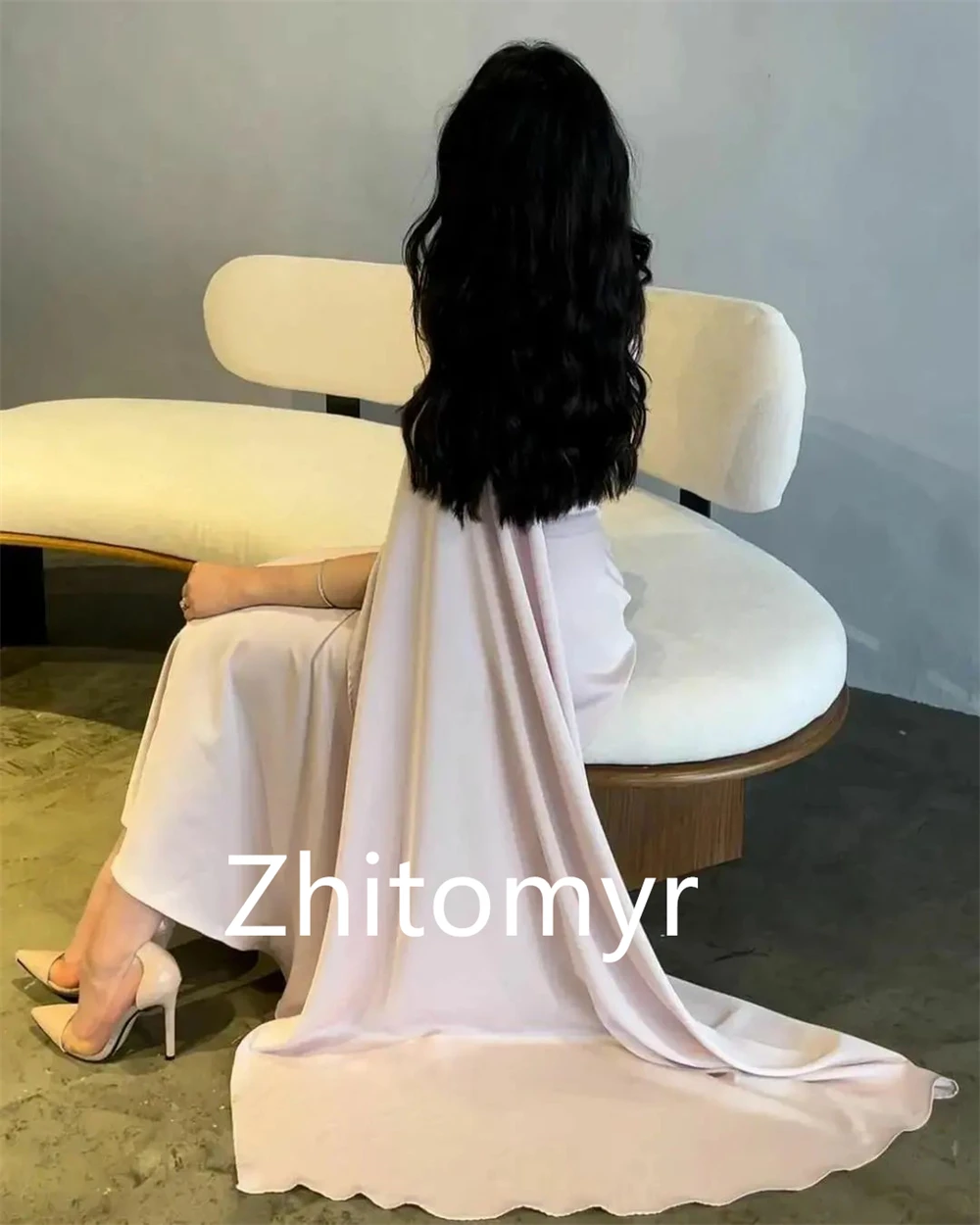 Индивидуальные простые размеры квадратные платья Quinceanera трапециевидной формы