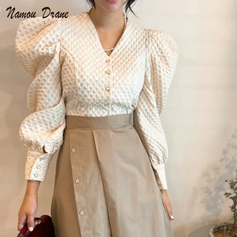 

Namou Drane Chic Puff Sleeve V-neck Women Tops Korean Fashion Elegant Blouse Shirt 2021 Autumn Winter New Blusas Feminimos